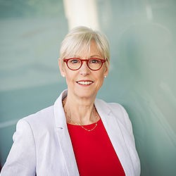 Barbara Bott