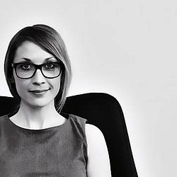 Julia Arnhold