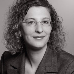 Dorina Kunzweiler-Holzer